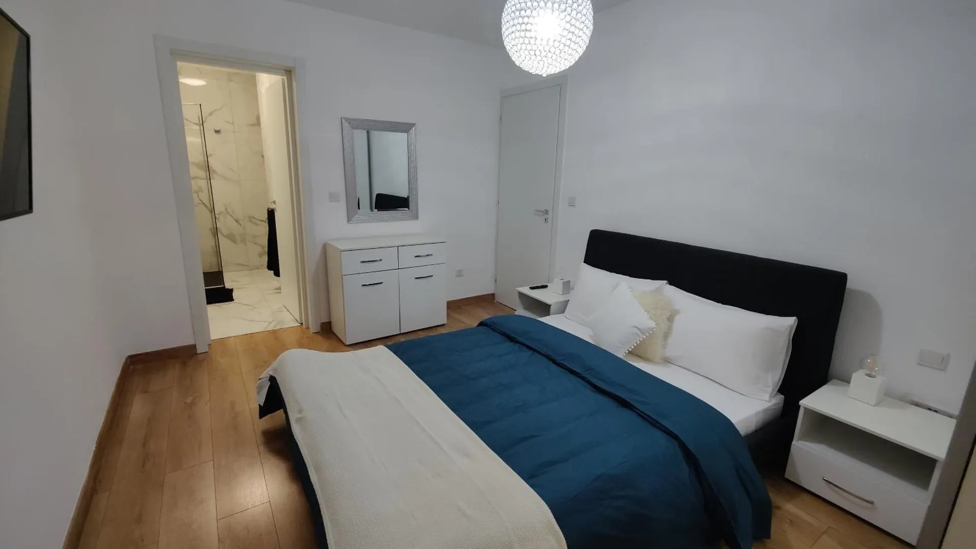 Central Modern Sliema Apartment 6 0*,  Malta